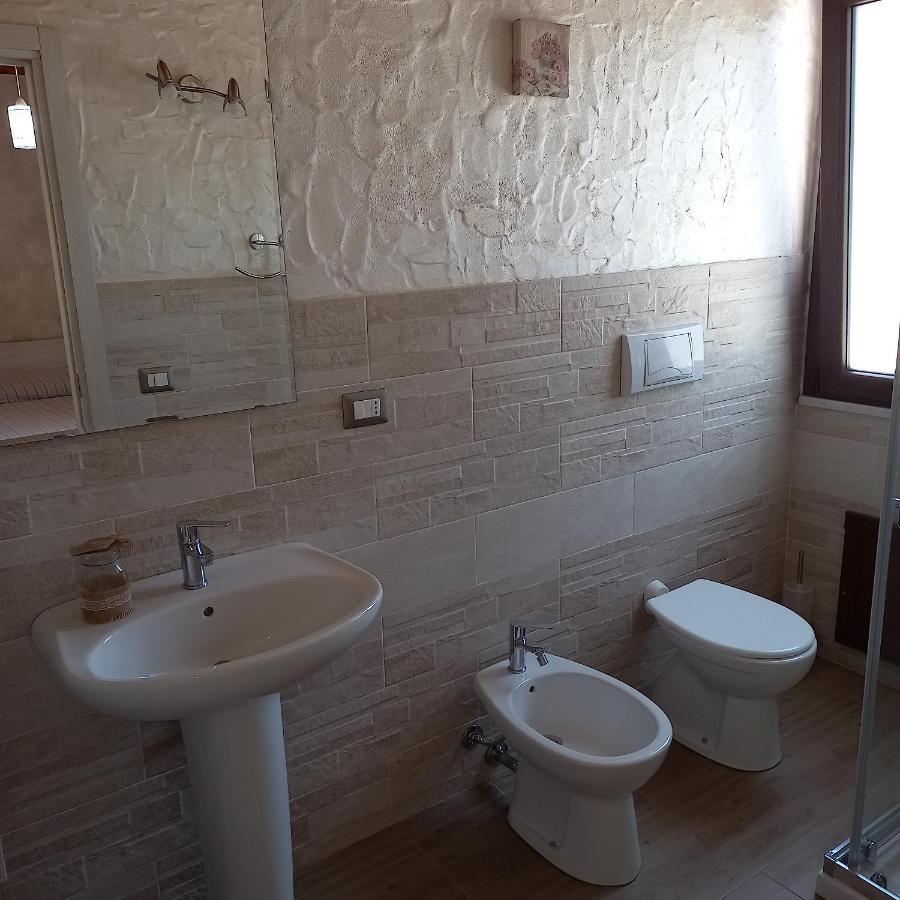B&B Gli Ulivi Сант'Анна-Аррезі Екстер'єр фото